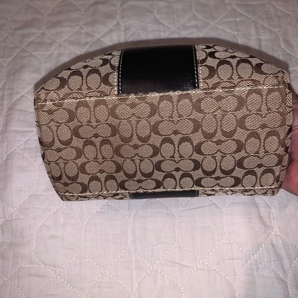 Coach signature pochette. - Picture 5 of 5